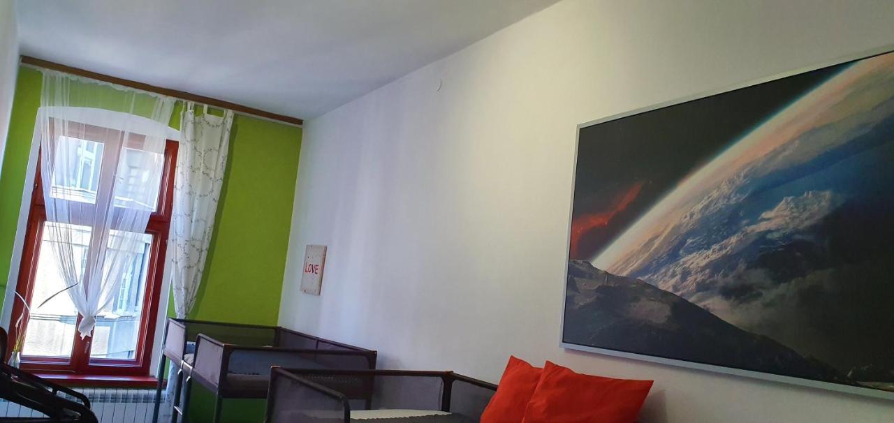 Chopin Street Private Rooms קטוביץ מראה חיצוני תמונה